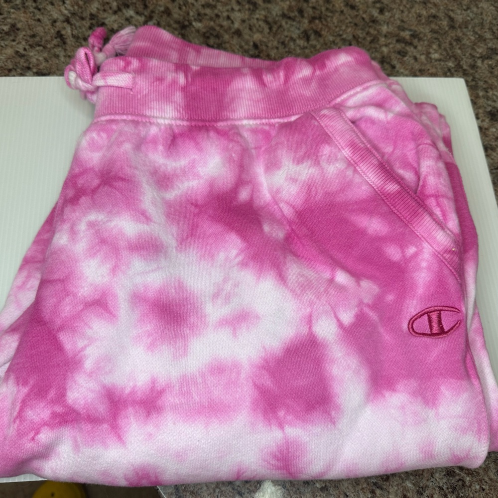 Champion pull on jogger. Women’s size Large set of 2
